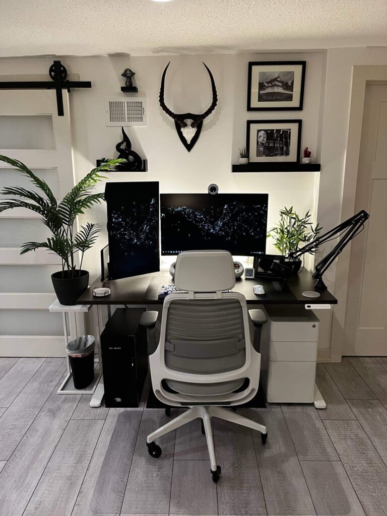 Can I Have A Minimalistic Setup In A Small Office Space?