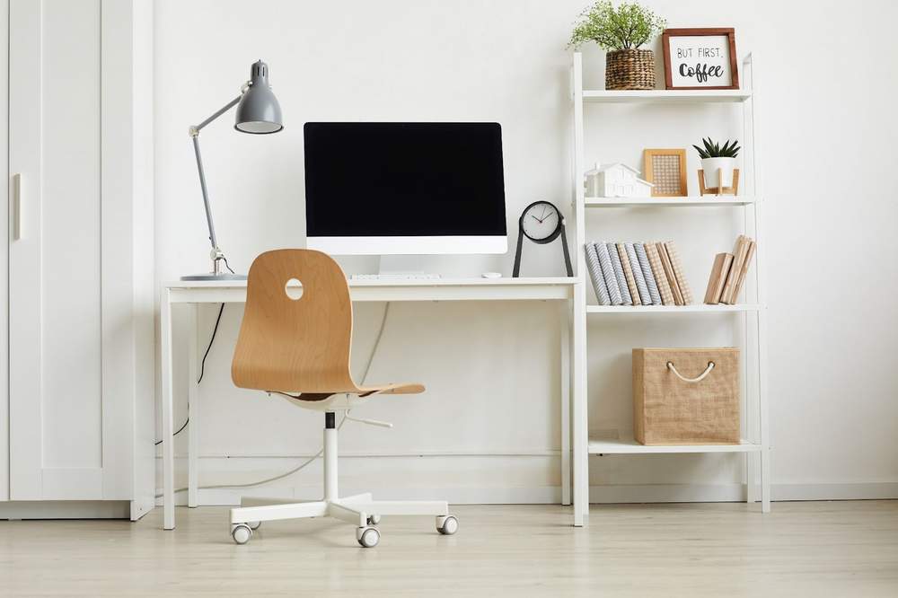 What Are The Advantages Of Having A Minimalist Office Setup?